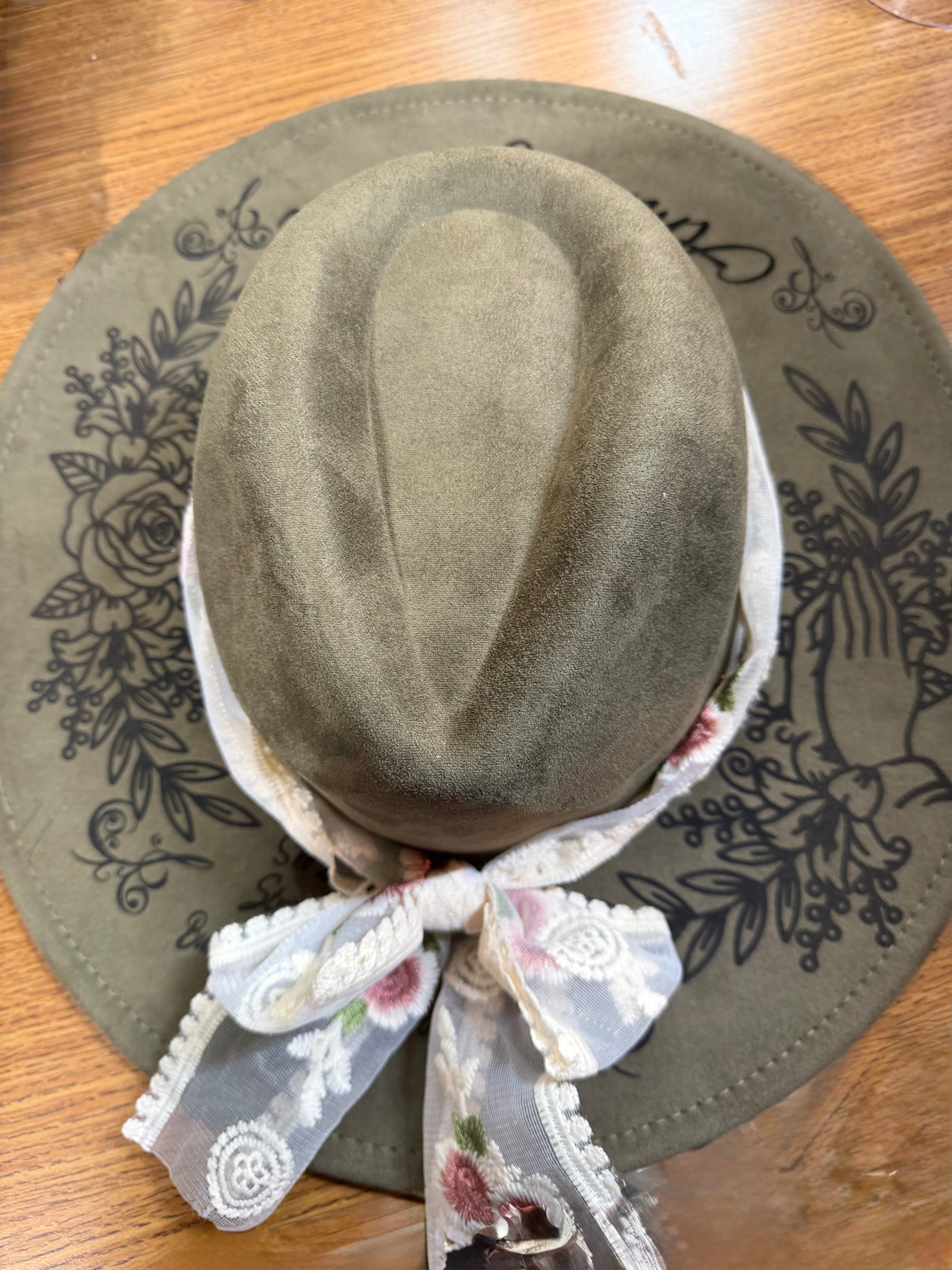 Amazing Grace Ladies Hat